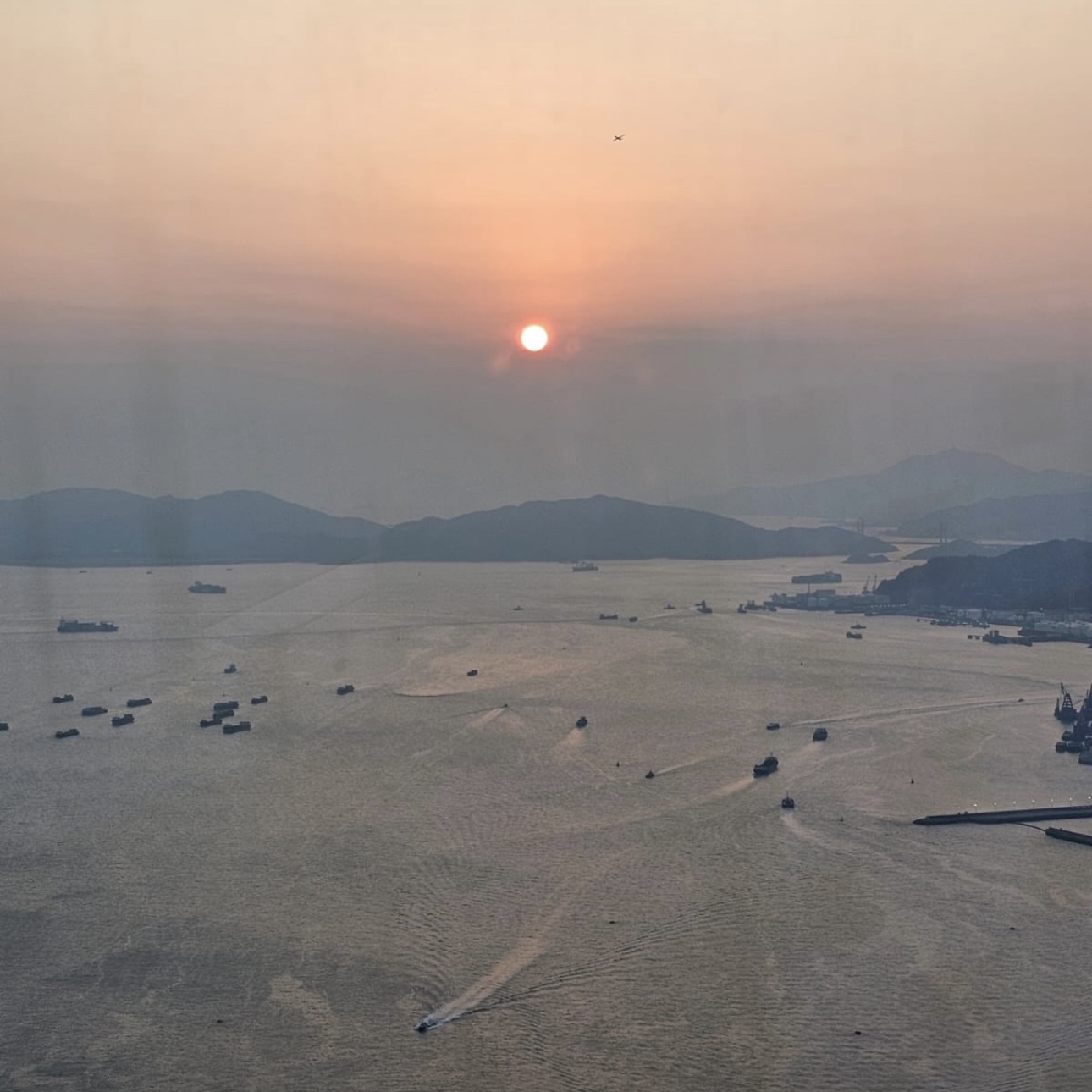 別看小強積金對沖所帶來負面經濟影響